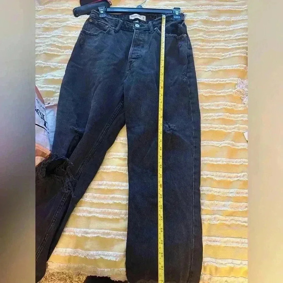 Abercrombie & Fitch Dad High Rise Jeans - Picture 8 of 9